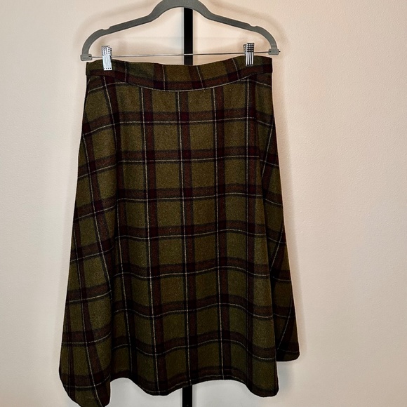 Modcloth Prim Class Hero  wool blend A-Line Skirt - Picture 2 of 12